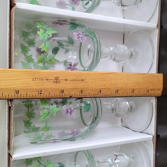 Waverly Garden Room "Sweet Violets" 4 pack Goblets NIB - Picture 12 of 13